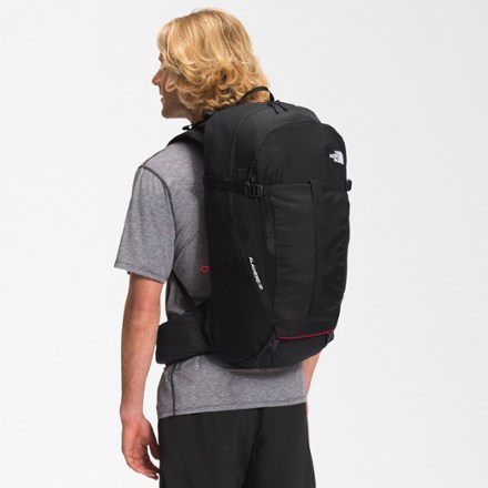 The North Face Basin 36 Pack 1