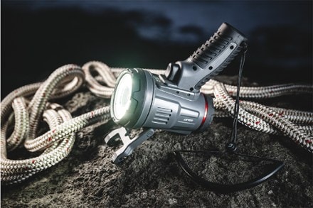 Coast Longshot LS50R Spotlight 8