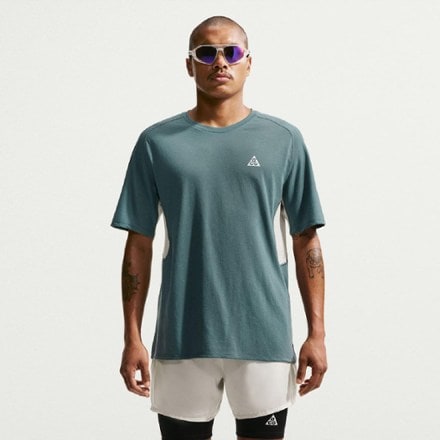 On Body Image of color Mineral Slate/Sea Glass/Summit