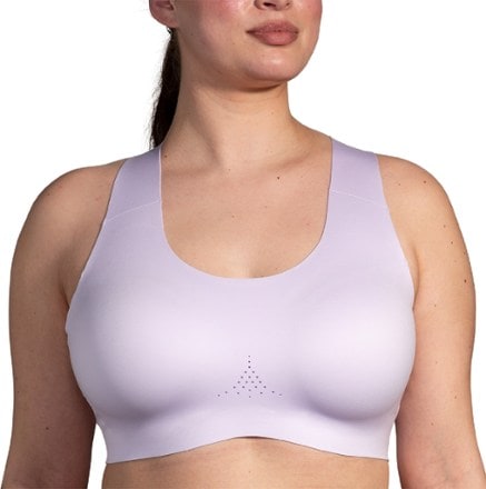 Brooks Crossback 2.0 Sports Bra 1