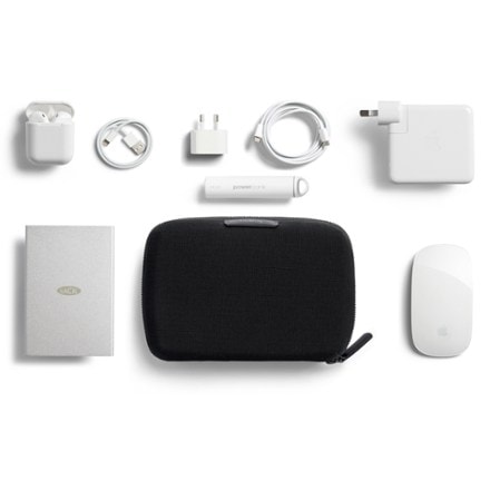 Bellroy Tech Kit Compact Pouch 5