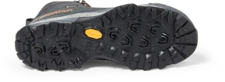 La Sportiva TX Hike Mid Leather GTX Hiking Boots - Men's Sole view