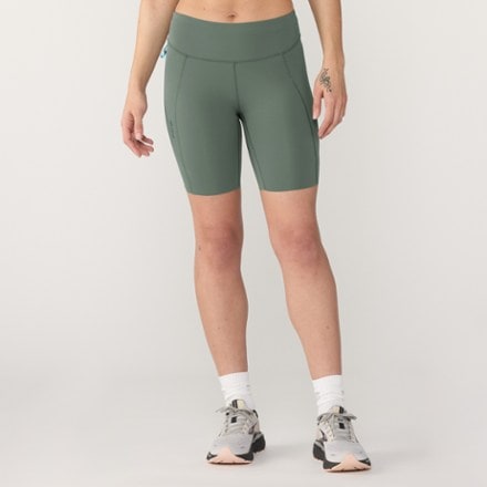 Janji Pace 7" Shorts - Women's 1