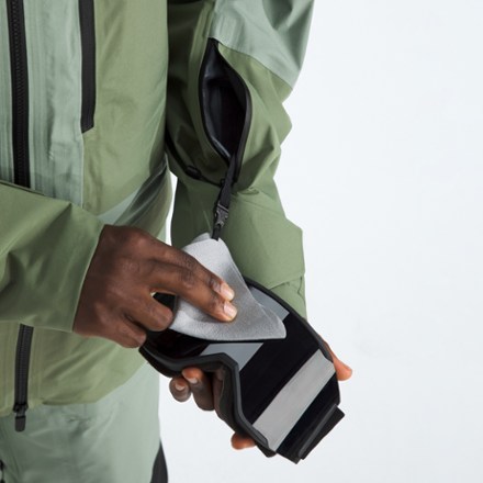 The North Face Summit Verbier GTX Jacket - Men's 9