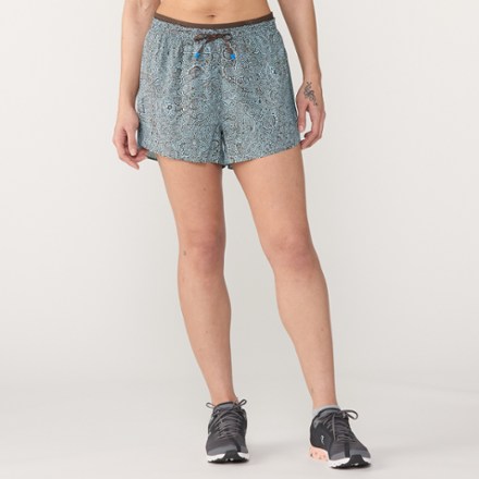 Janji Multi 3" Shorts - Women's 1