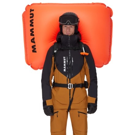 Mammut Pro 45 Removable Airbag 3.0 Avalanche Airbag Pack 1