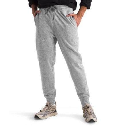 The North Face Heritage Patch Jogger Pants - Men's 1