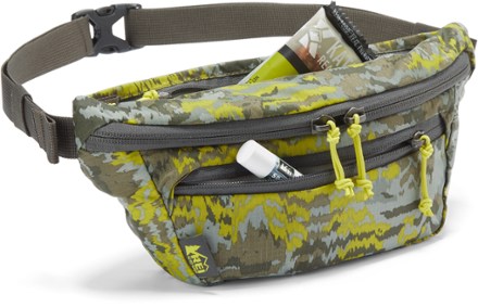 Hiking Waistpacks | REI Co-op