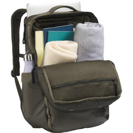 The North Face Base Camp Voyager Daypack - 26 L 4