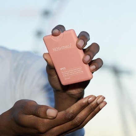 Noshinku Refillable Ultra-Moisturizing Pocket Sanitizer 6