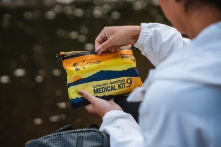 Adventure Medical Kits Ultralight/Watertight .9 Medical Kit 9