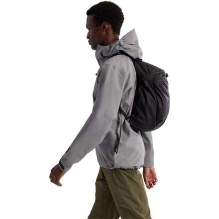 Arc'teryx Heliad 15 Pack 5