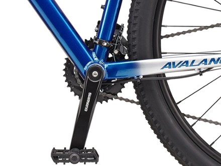 Giant avalanche mountain online bike