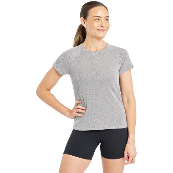 On Body Image of color Black/White