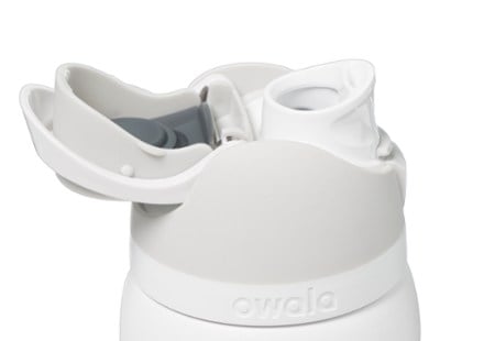 Owala FreeSip Vacuum Water Bottle - 32 fl. oz. Interior (Shy Marshmallow)