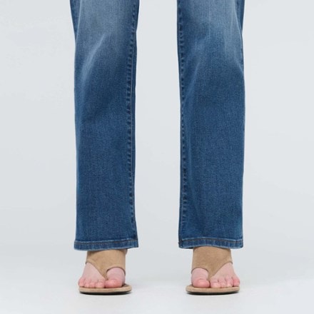 DUER Performance Denim+ High-Rise Straight Jeans - Women's 6