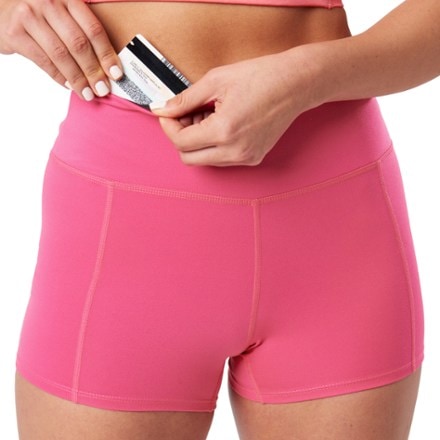 On Body Image of color Hot Pink