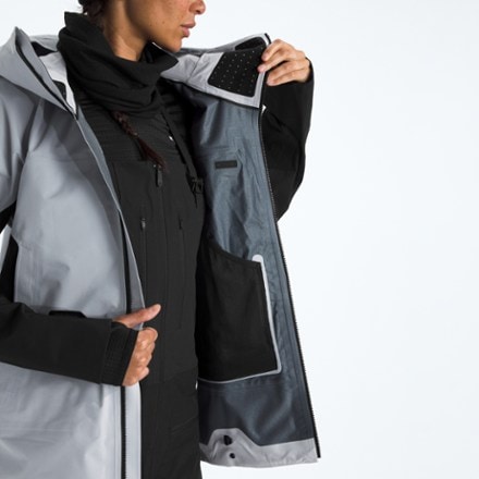 The North Face Eastwall GTX Jacket - Women's 4