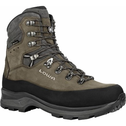 Lowa Tibet Evo GTX Hiking Boots - Men's 2
