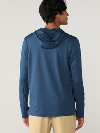 Outdoor Research ActiveIce Spectrum Sun Hoodie - Men's 2