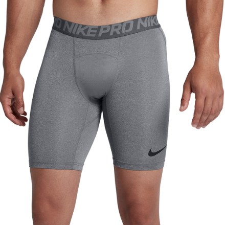 nike pro 6 inch shorts