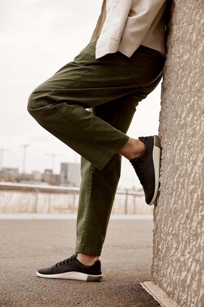 Location Image for KNX Lace Sneakers - Men's