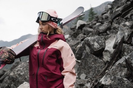 Peak Performance Vertec 3L Jacket - Women's 10