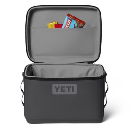 YETI Daytrip 9 L Insulated Box 6
