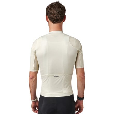 PEARL iZUMi Red Cycling Jersey - Men's 2