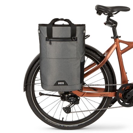 Two Wheel Gear Solo Market Pannier - Single 7