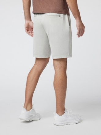 Vuori Sunday Performance 8.5" Shorts - Men's 1