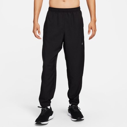 On Body Image of color Black/Black/Reflective Silver