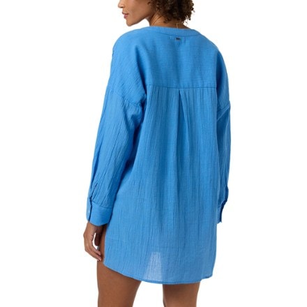 On Body Image of color Blue