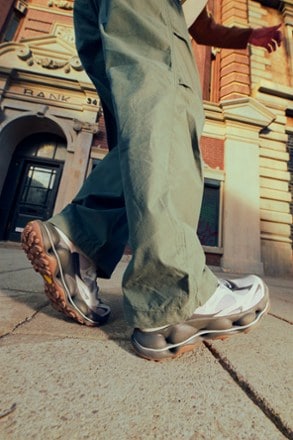 Merrell SpeedARC Matis Mid GTX Hiking Sneakers - Men's 7