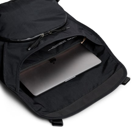 Bellroy Venture Messenger Bag - 14" 8
