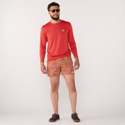 VISSLA Twisted Long-Sleeve Rashguard - Men's 3
