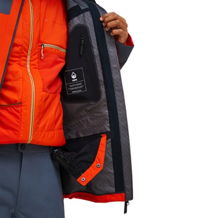 Peak Performance Vertec 3L Jacket - Men's 7