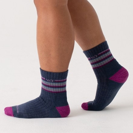 Wide Open Multi Stripe Cushioned Micro Crew Socks - Women's 6