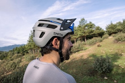 Smith forefront 2 helmet on sale