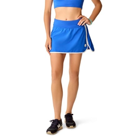 On Body Image of color Billie Blue