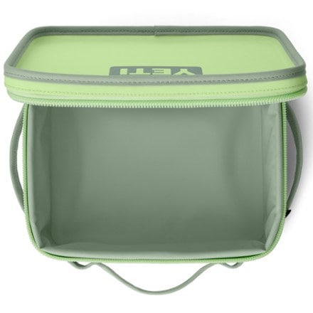 YETI Daytrip Lunch Box 6