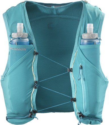 hydration vest - gifts for outdoorsy women