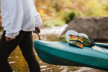 Adventure Medical Kits Ultralight/Watertight .5 Medical Kit 6