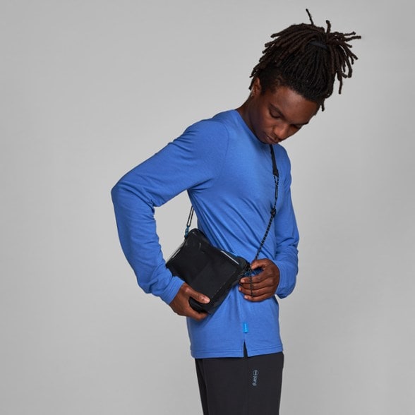 On Body Image of color Tempest