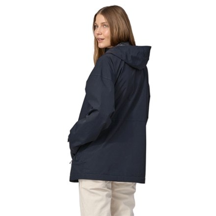 Patagonia Outdoor Everyday Rain Jacket - Women's 2