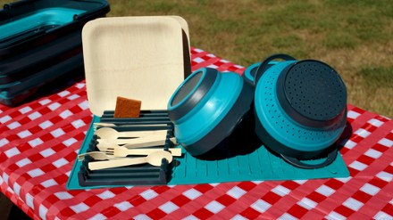 Adventure Ready Roll Up Dish Drying Station 10