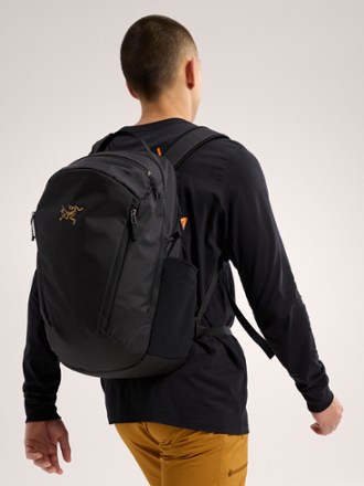 Arc'teryx Mantis 26 L Pack 5