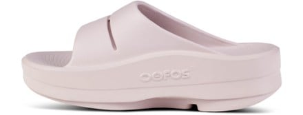 OOFOS OOmega OOahh Sandals - Women's 1