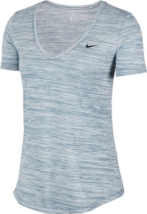 nike legend v neck