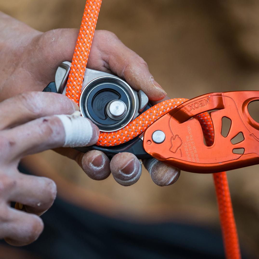 Location Image for NEOX Assisted Blocking Belay Device